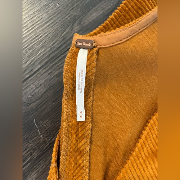 Free People - Picture 5 of 5